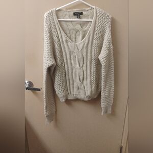 Bycorpus Womens Cream Colored Long Sleeve Sweater Sz M